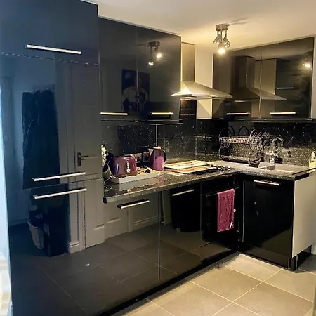 Pinetree Annex Appartement *